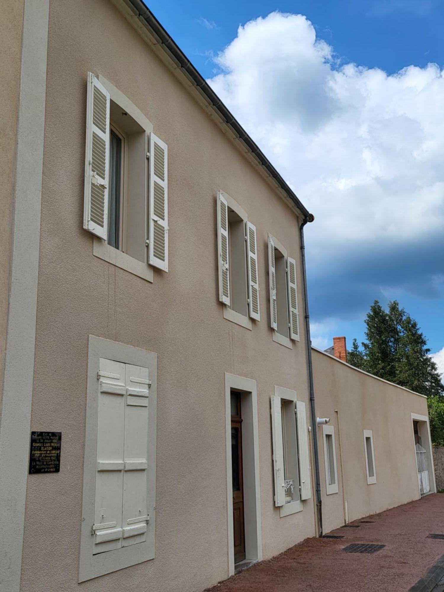 Maison Commandant Blaison Lapalisse Buitenkant foto